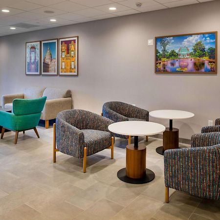 Hampton Inn By Hilton St Louis Airport Woodson Terrace Eksteriør billede