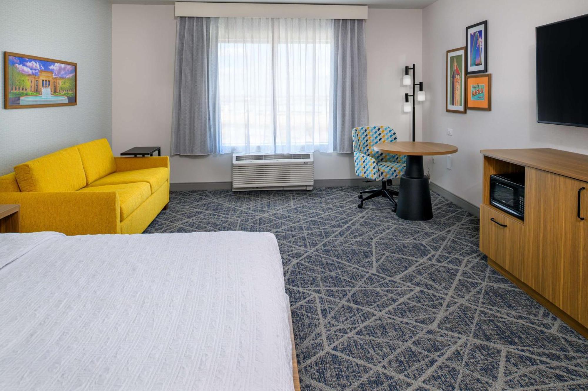 Hampton Inn By Hilton St Louis Airport Woodson Terrace Eksteriør billede